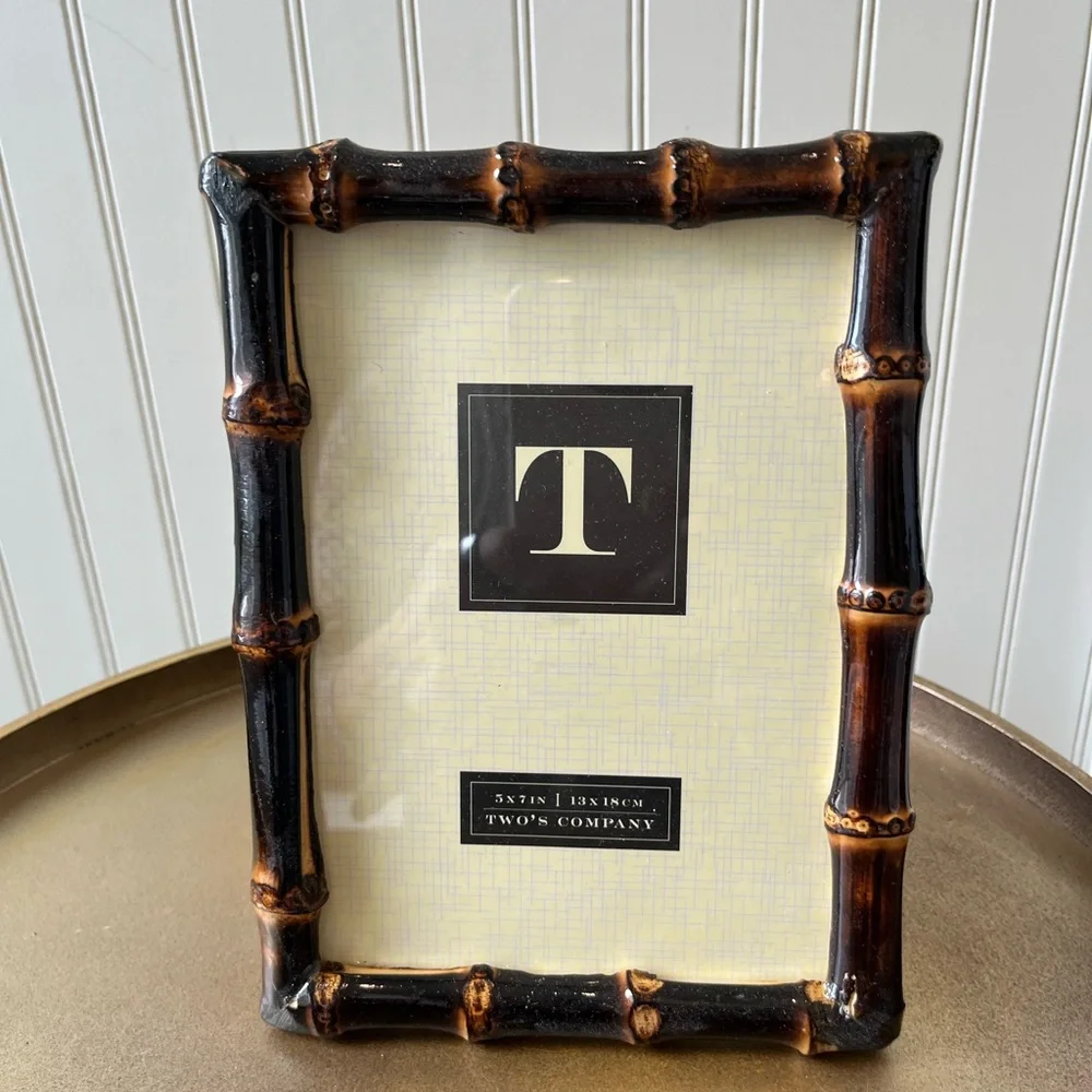 TWO’S COMPANY BROWN BAMBOO PICTURE FRAME SET | SET OF 2 - 4”x6” & 5”x7” | NEW - Picture 4 of 5